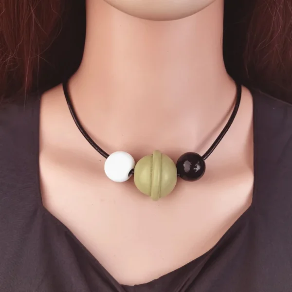 Vintage Wood Beads Printing Earth Jupiter Saturn Pendant Short Choker Necklace for Women Jewelry – Image 6