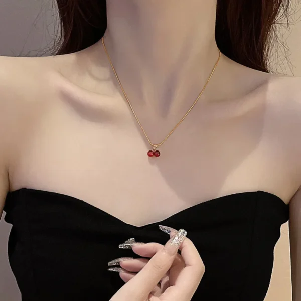 Vintage Stainless Steel Cherry Necklace Natural Stone Beads Pendant Chain Necklace Women's Fashion Wedding Jewelry Birthday Gift - 图片 6