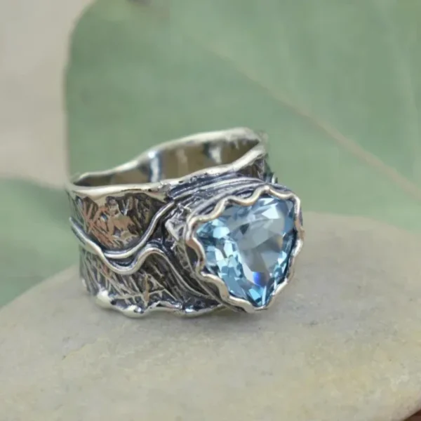 Vintage Tibetan Moonstone Big Healing Crystal Rings for Women Boho Antique Indian Moonstone Ring Fine Jewelry Girls Ladies Gifts - 图片 6