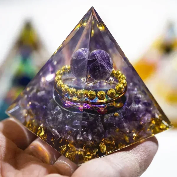 Natural Crystal Energy Generator Pyramid Peridot Amethyst Reiki Healing Chakra Resin Pyramid Egyptian Decor Room Decoration 1pc - Imagen 15